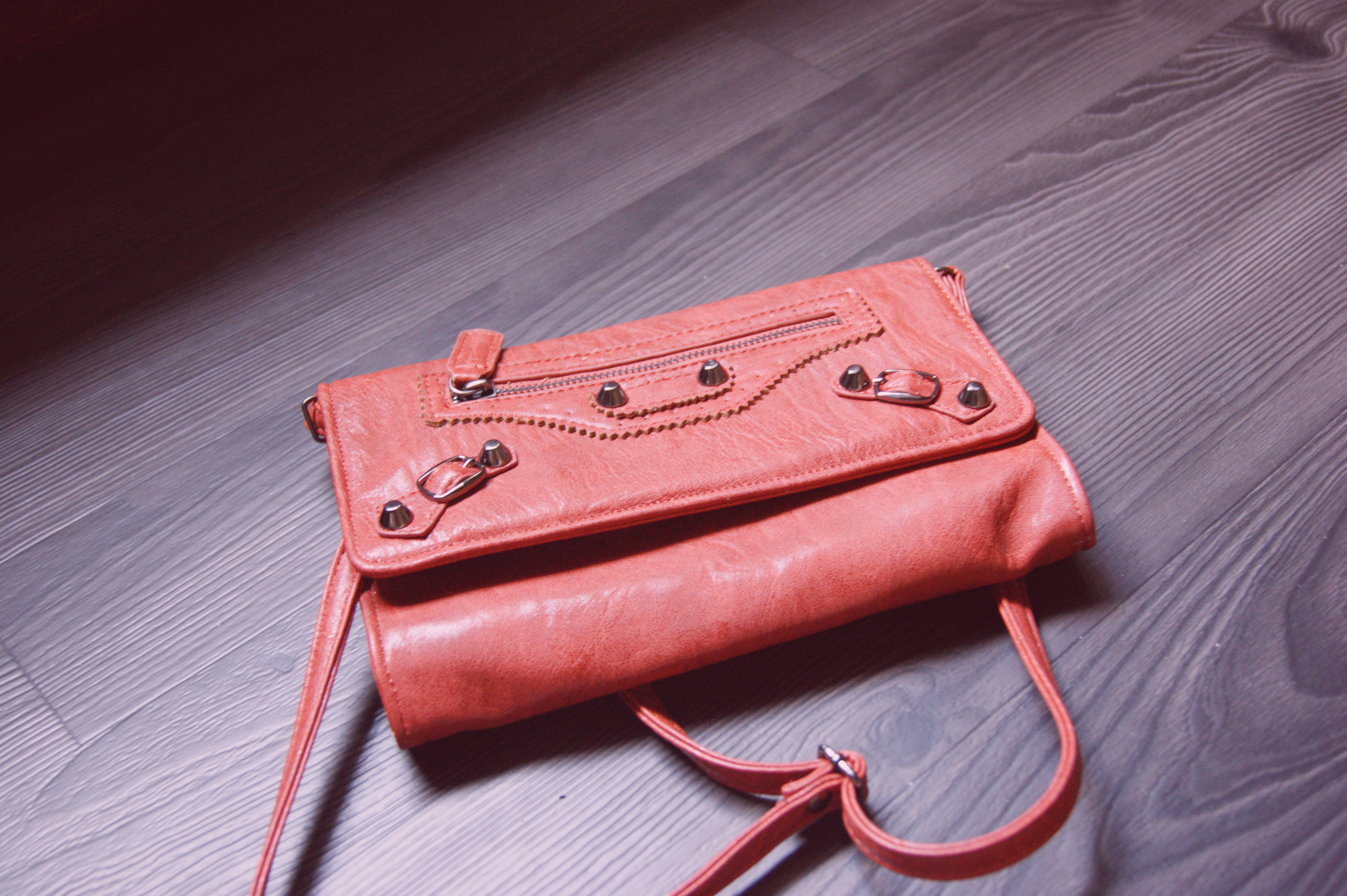 Tout est dans la pochette!