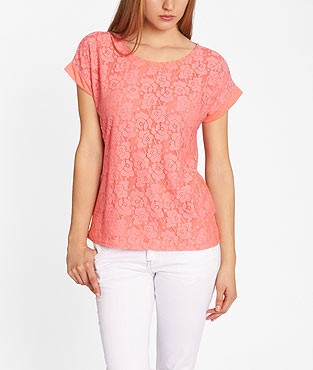 top broderie corail