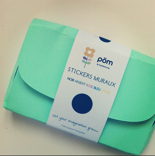 stickers pom