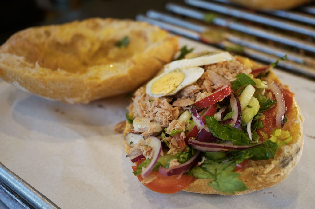 pan bagnat chez tintin