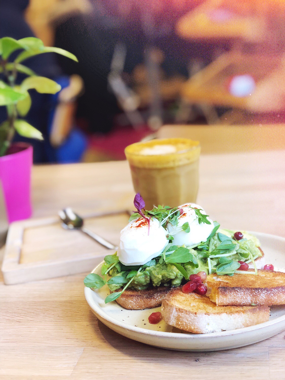 avocado toast london