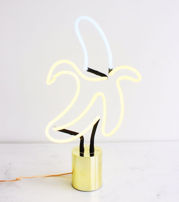 lampe néon banane l'avant gardiste