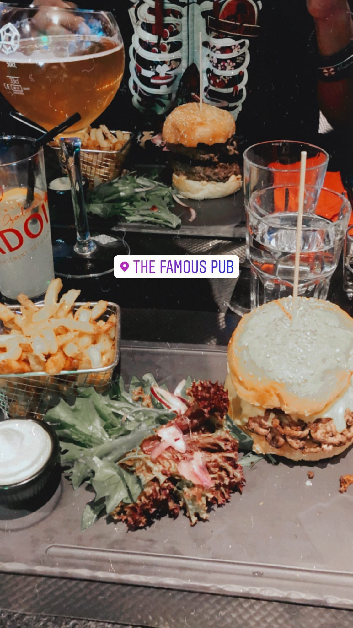 the-famous-pub-burger