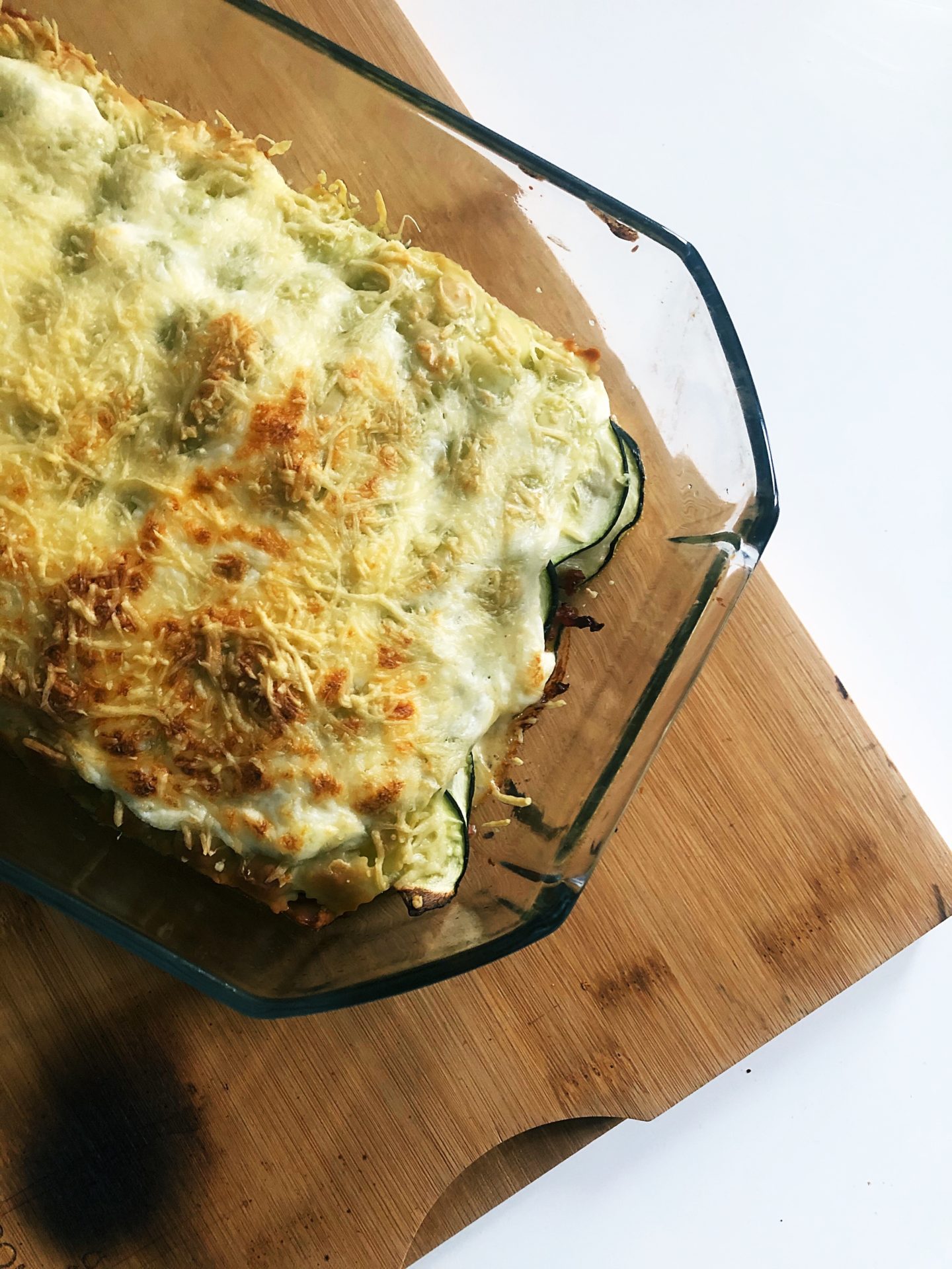 gratin-de-ravioles-courgettes-lardons