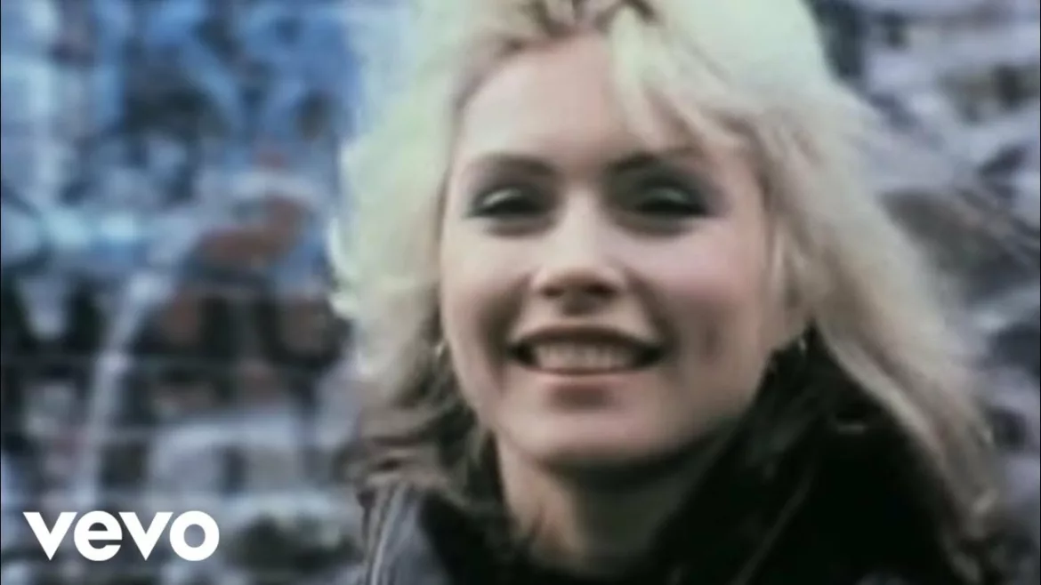Miniature de la vidéo : Blondie – Call me