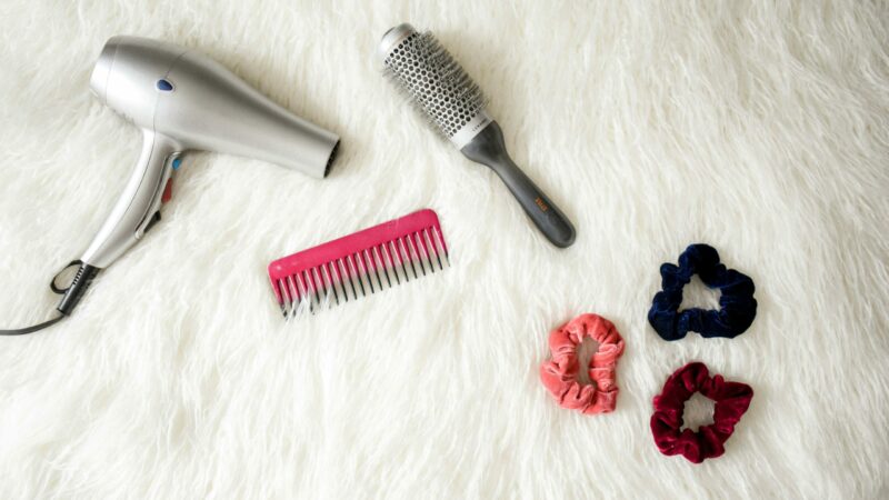 SOS cheveux abîmés : la routine capillaire qui change tout