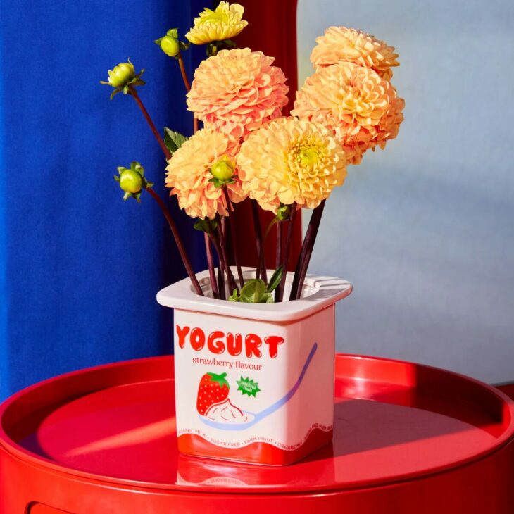 vase yaourt à la fraise fluid market