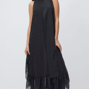 Robes élégantes Reserved : quand raffinement et modernité se rencontrent