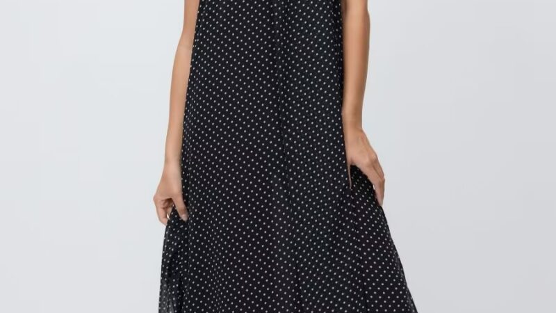 Robes élégantes Reserved : quand raffinement et modernité se rencontrent