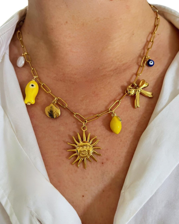 collier à pampilles