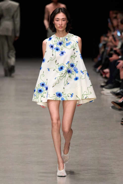 tendances printemps été 2026 la robe motif fleuri